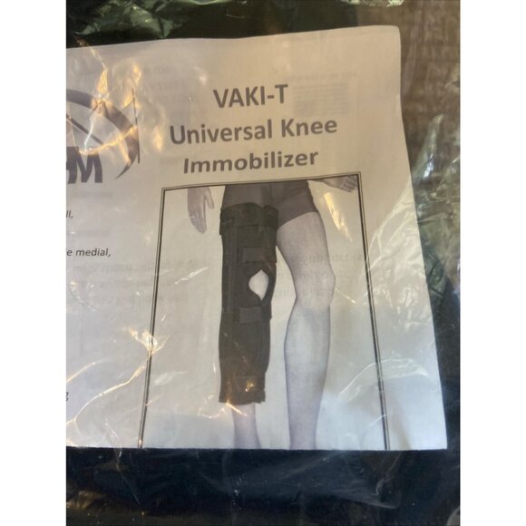 Vaki-T Universal Knee Immobilizer Tri-Panel Design With Adjustable Stays & Strap - Picture 1 of 9